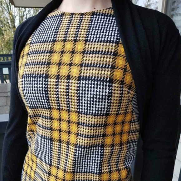 🌟Host Pick🌟 60's Mod Tweed Houndstooth Dress - Picture 6 of 7